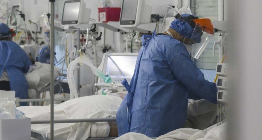 Los no vacunados tienen 36 veces más riesgo de entrar en terapia intensiva