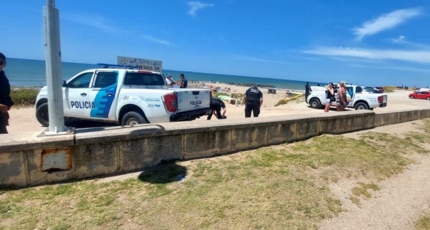 Mar del Plata, Buenos Aires: Una mujer se descompensó y murió en una de las playas del norte