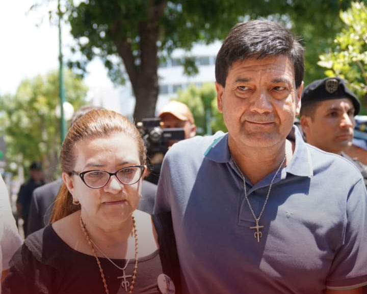 DOLORES:SON AMIGOS DE DIOS Y EL DIABLO