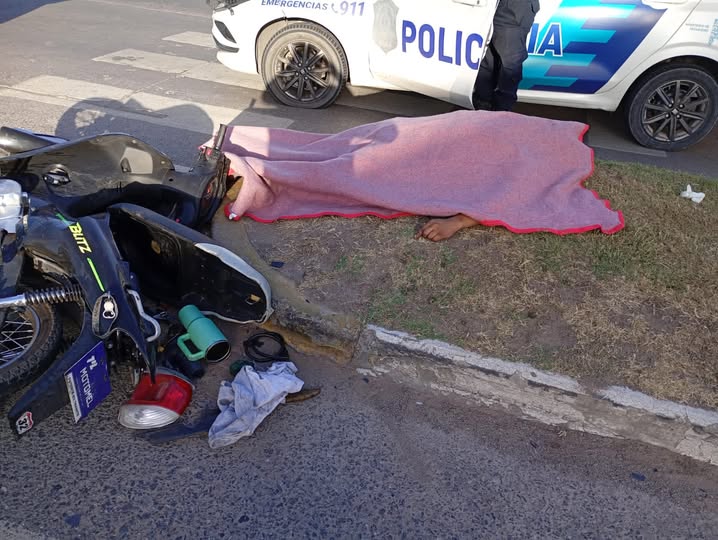 Homicidio culposo en Abasto: un motociclista falleció tras una colisión
