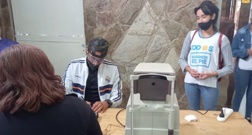 Berisso: Jornada de Oftalmología Social en Villa Nueva Berisso