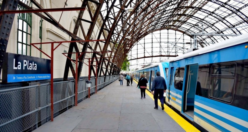 Detienen a un hombre de 74 años acusado de acosar a una joven de 19 en el tren Roca