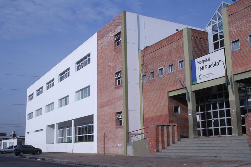 Asaltan una clínica y uno de los delincuentes muere tras herirse con su propio disparo