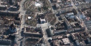 Ucrania denuncia nuevo bombardeo ruso contra un refugio antibomba en ciudad sitiada