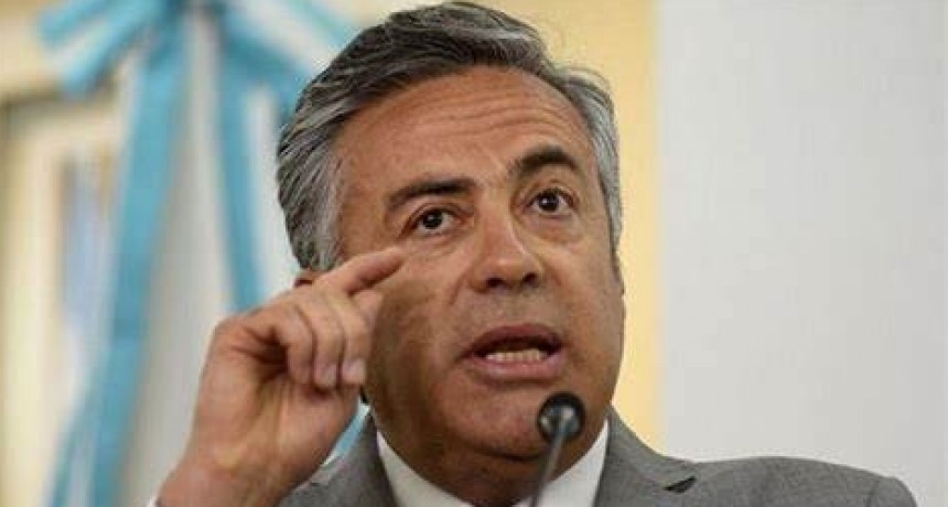El diputado Alfredo Cornejo fue internado con coronavirus
