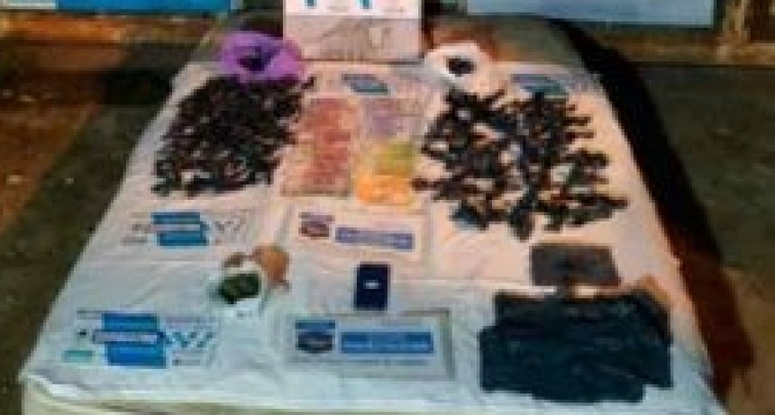 ALLANARON UN BÚNKER EN INGENIERO BUDGE: NUEVE DETENIDOS