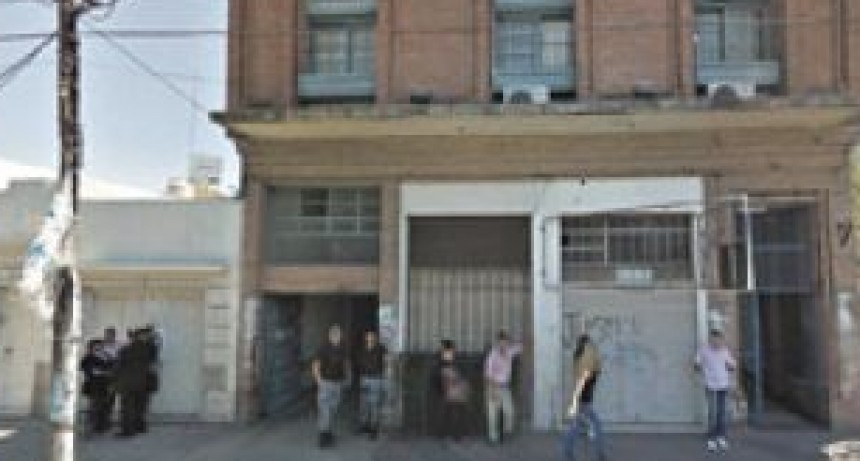Absuelven por segunda vez a tres policías acusados de torturar y matar a un joven en una comisaría