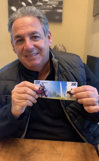 Un candidato liberal de Ciudad Autónoma de Buenos Aires impulsa crear una nueva moneda: el PORTEÑO