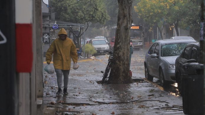 Miércoles lluvioso y con una máxima de 21 grados en el AMBA