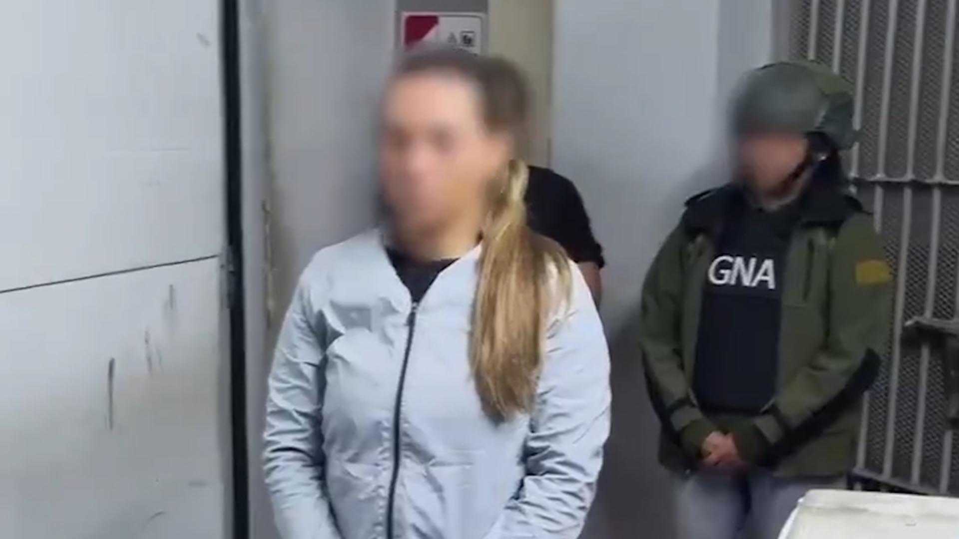 Detuvieron a la novia de un jefe narco que violó la prisión domiciliaria para participar de un torneo hípico.