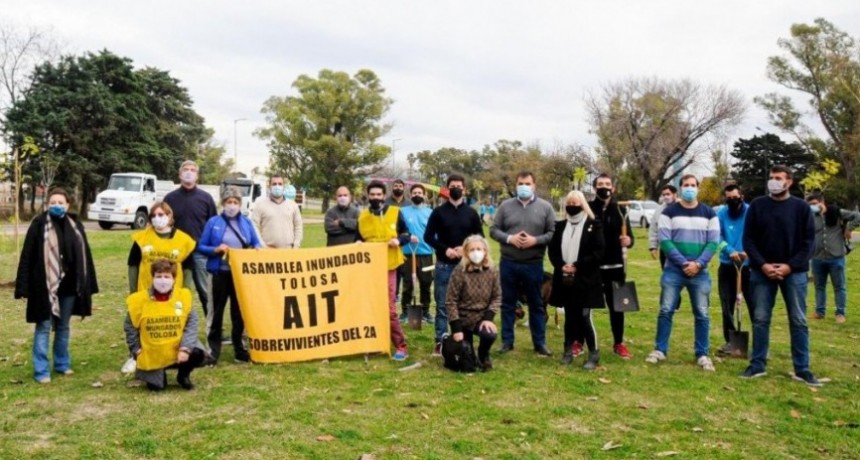 La Plata: funcionarios y concejales quisieron sacar provecho del éxito de una lucha vecinal