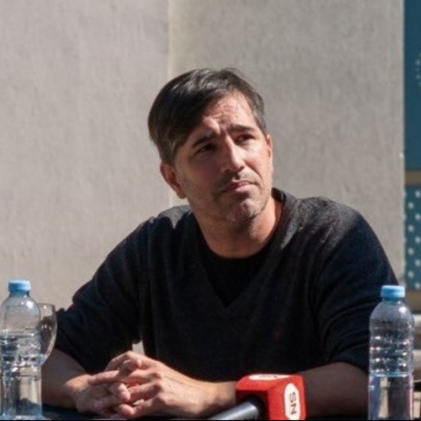 Un intendente se opuso al asueto por el Día del Trabajador Estatal y fue a trabajar igual