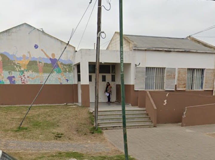 Tolosa,La Plata  *Frazadazo en la Secundaria 11* 