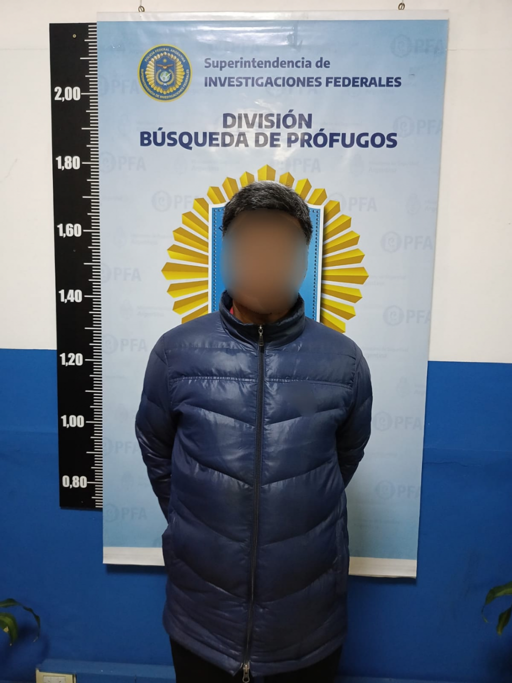 LA POLICÍA FEDERAL ARGENTINA DETUVO A UN HOMBRE POR ABUSAR SEXUALMENTE DE UNA MENOR DE EDAD LA CUAL SE SUICIDÓ POR LAS SECUELAS PSICOLÓGICAS SUFRIDAS