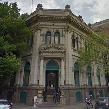 Buenos Aires: POLCIAS PIDEN LES DEN UN PLAN DE VIVIENDA