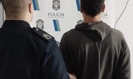 BERISSO: VIOLÓ CAUTELAR, RAPTÓ A LA EX PAREJA Y LA GOLPEÓ