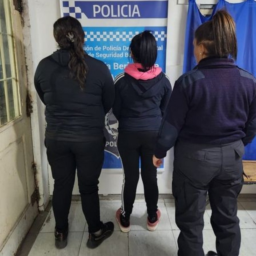 #Berisso #berissociudad  Tres personas fueron detenidas en el marco de violencia de género.