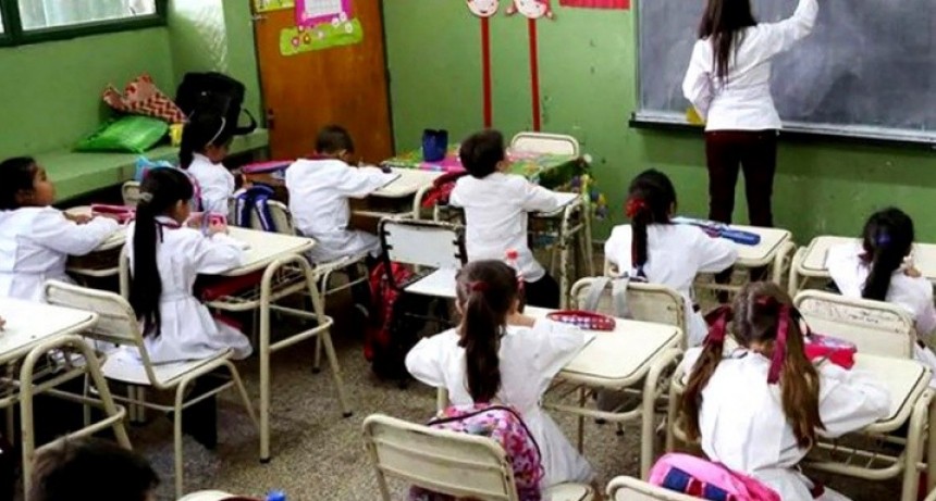 Colegios Privados vuelven a la carga y presionan a Kicillof para que aumenten las cuotas