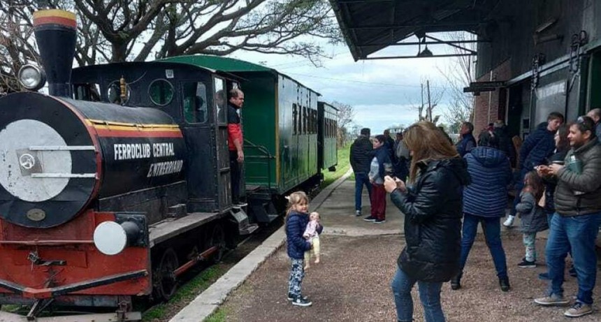 Un ferroclub le da vida a un ramal de casi 110 años