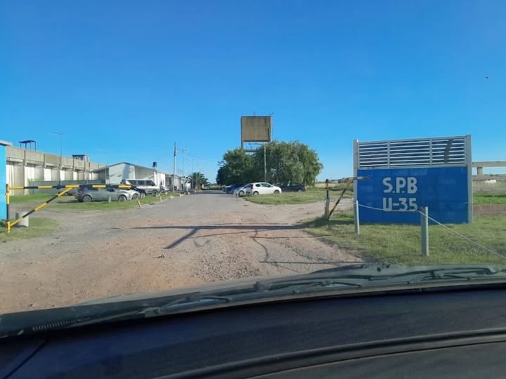 Una madre preocupada por la salud de su hijo detenido en la Unidad N° 35 de Magdalena.