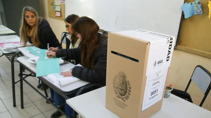Cuánto cobrarán las autoridades de mesa en las elecciones bonaerenses