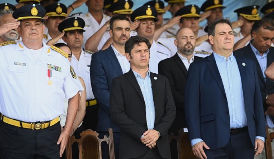 Bullrich cruza a Kicillof: “Inútil” por despedir policías que respaldan a La Libertad Avanza