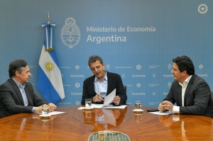 Aseguran los fondos para que el transporte público de trenes y colectivos sea gratuito el domingo