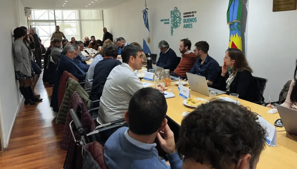 Paritaria 2025: dudas y aceptación en los gremios estatales