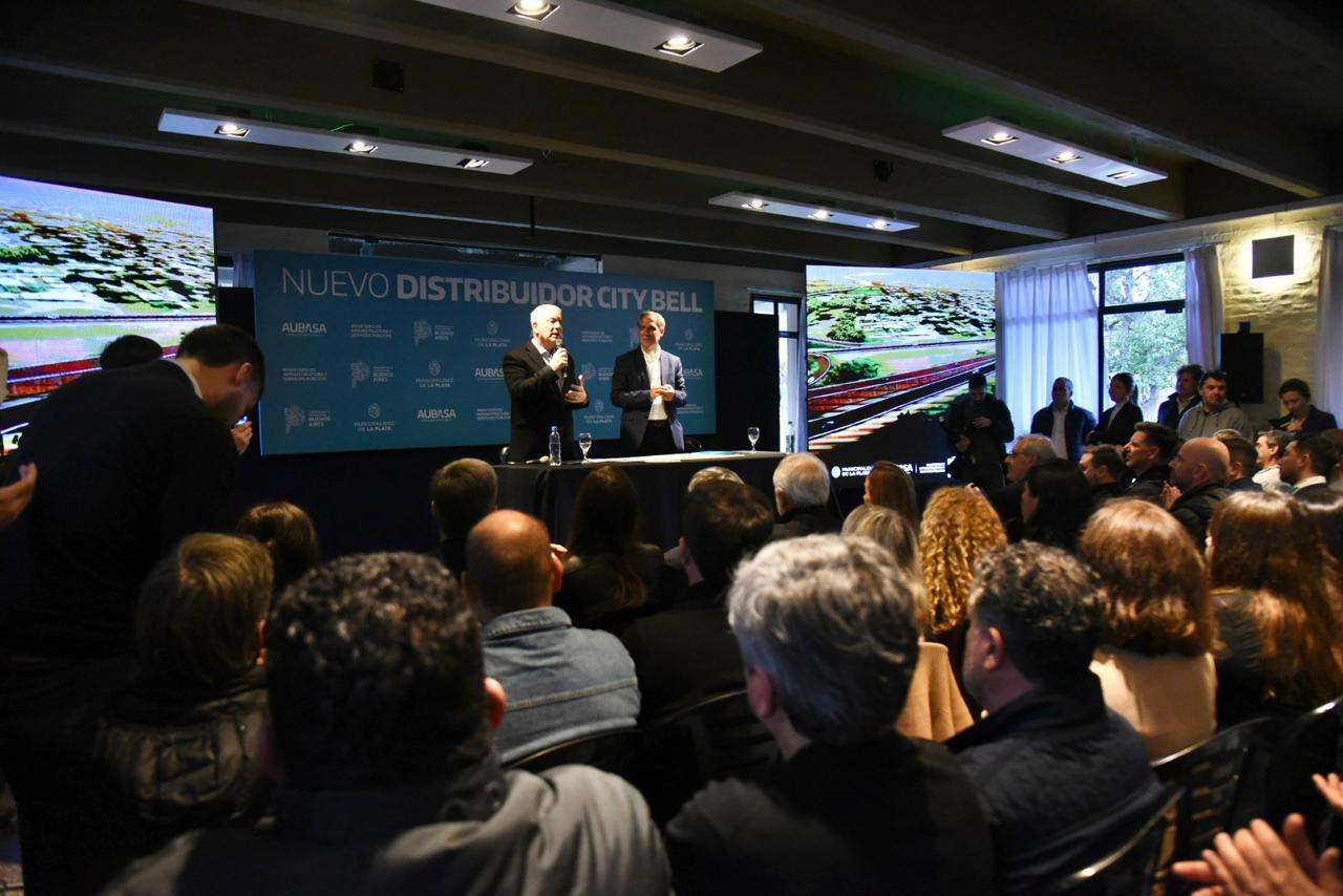 Alak anunció la nueva bajada de la autopista en City Bell