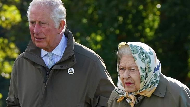 Reino Unido: Carlos III es el nuevo rey tras la muerte de su madre