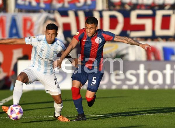 Atlético Tucumán igualó con San Lorenzo en el Nuevo Gasómetro y quedó solo en la punta, hasta mañana que juega Gimnasia Esgrima La Plata