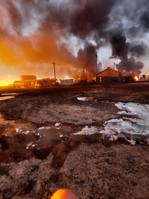 Explosión seguida de incendio deja tres muertos en una refinería de Neuquén