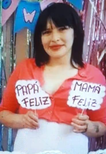 BUSCAN DESESPERADAMENTE EN LA PLATA A UNA JOVEN.