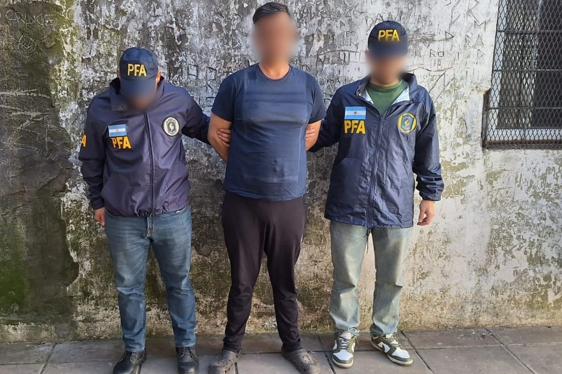 EL DFI DETUVO A UN PRÓFUGO DE LA JUSTICIA ACUSADO DE ABUSAR SEXUALMENTE DE UNA MENOR QUE QUEDABA A SU CUIDADO