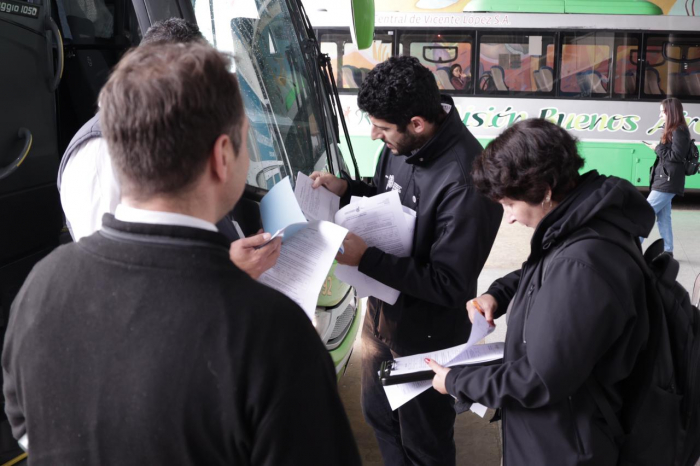 Controlan jornada laboral y horas de descanso de choferes de micros de larga distancia