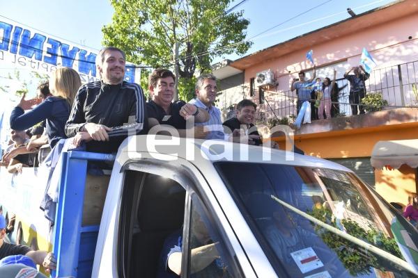 LA MATANZA Kicillof: “Recorrimos 100 kilómetros junto a un pueblo lleno de energía y consciente de todo lo que está en juego”