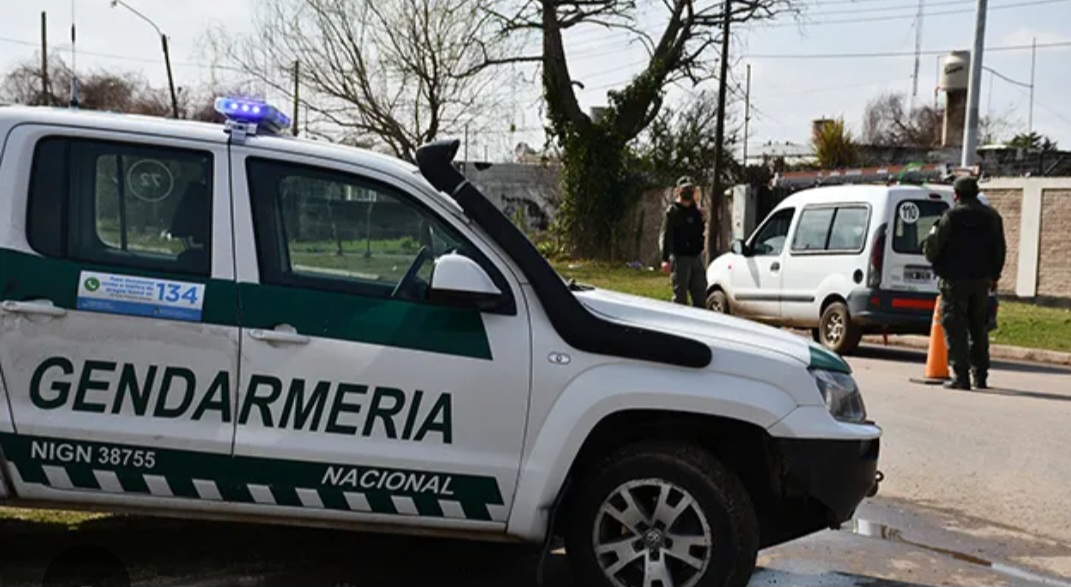 ASESINAN A GENDARME CASTELAR - MORON. 