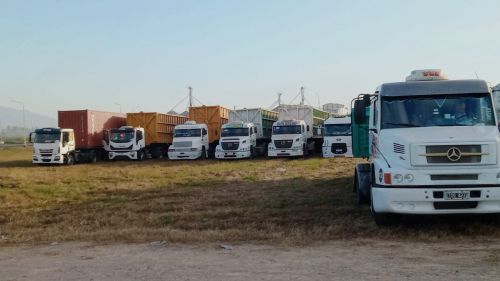 Restricciones de camiones por el feriado en autopistas y rutas nacionales