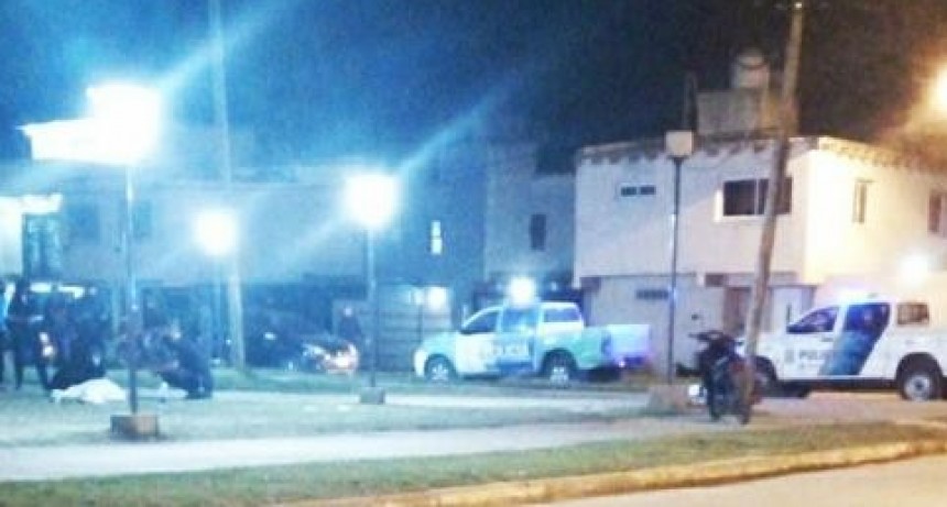 Un hombre falleció mientras entrenaba con su equipo de fútbol