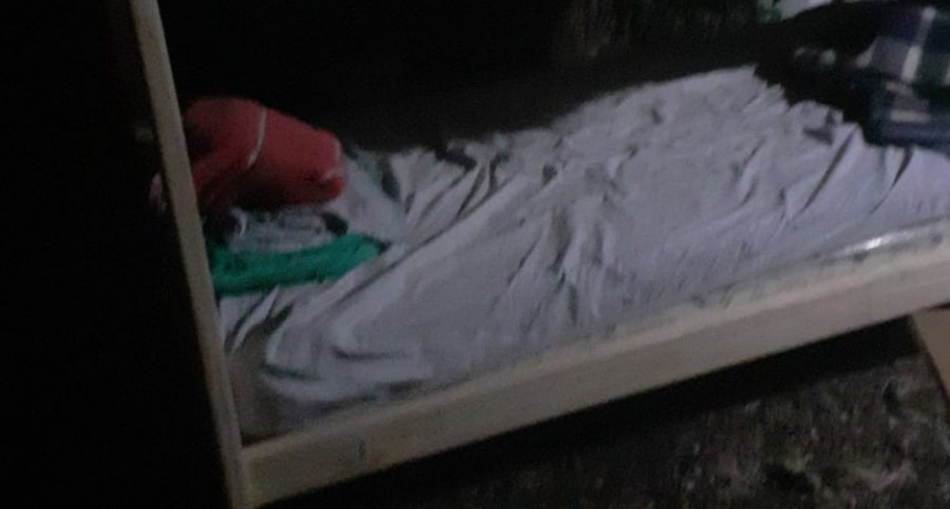 EFECTIVOS DEL SERVICIO PENITENCIARIO BONAERENSE ESTAN CUIDANDO UN CAMPO