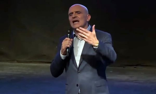  José Luis Espert lanzó su candidatura a gobernador bonaerense.