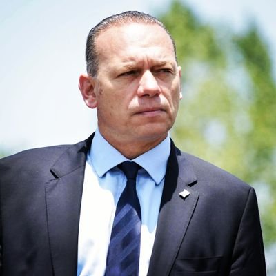 El ministro Berni anunció que el 10 de diciembre asumirá su banca en el Senado bonaerense