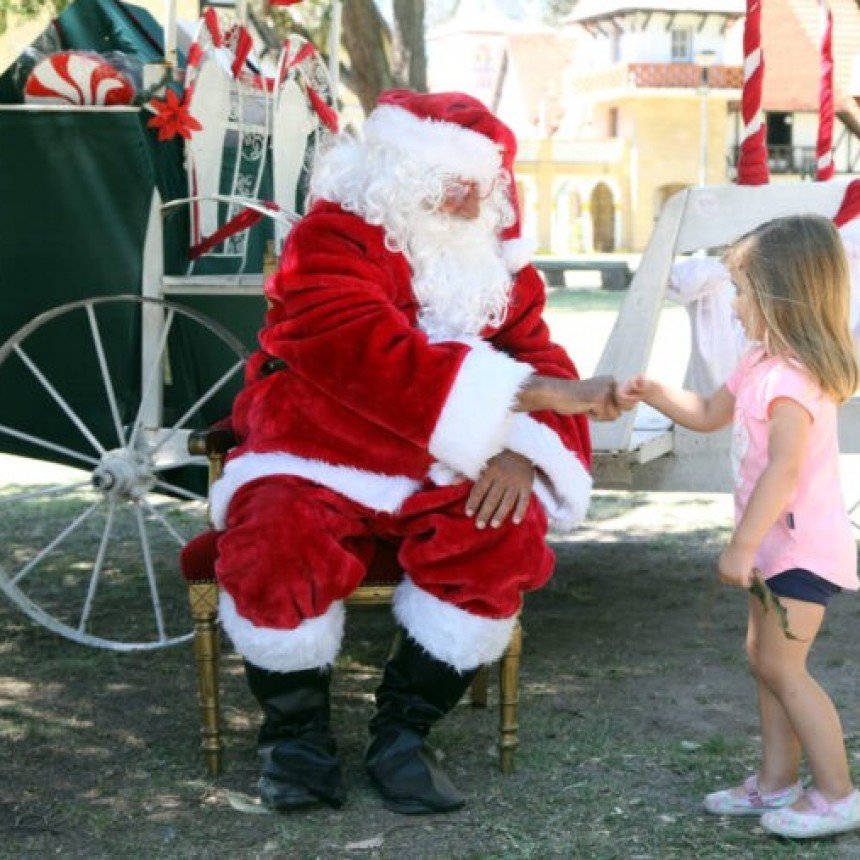 La Plata: Papá Noel estará recibiendo cartas de Navidad durante el fin de semana