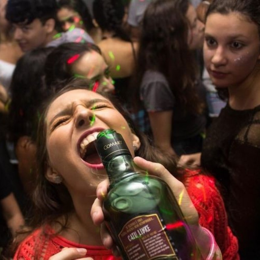 Hay 2.000 fiestas tóxicas por día