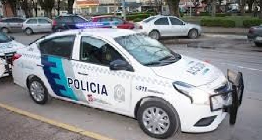 Lo buscaban por un crimen, enfrentó a la Policía y resultó herido un hombre que tomó como escudo